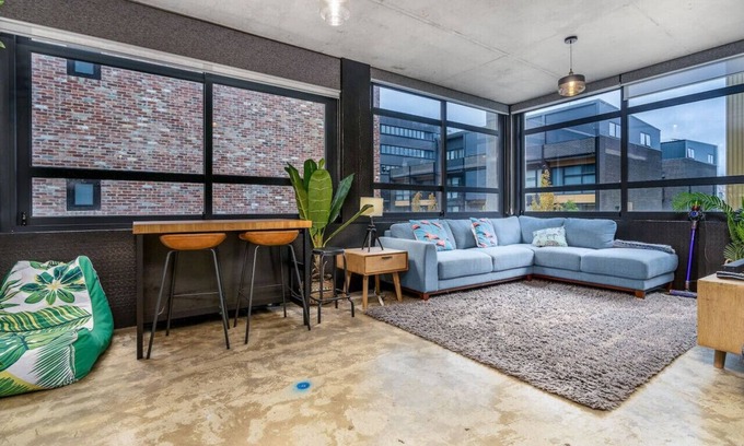 Kingston Apartment | New to VRBO: Kingston Foreshore's Charming 2BR Apt