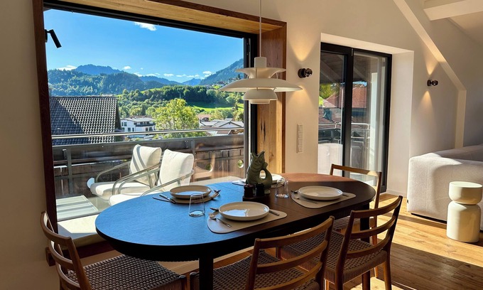 Wertach Apartment | New vacation apartment in the Allgäu with mountain views & sauna