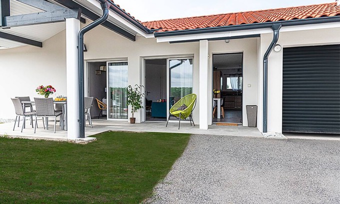 Orx House | New villa accessible 5/7 people with swimming pool