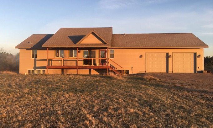 Park Rapids House | Newer Country Home 5 Minutes From Town