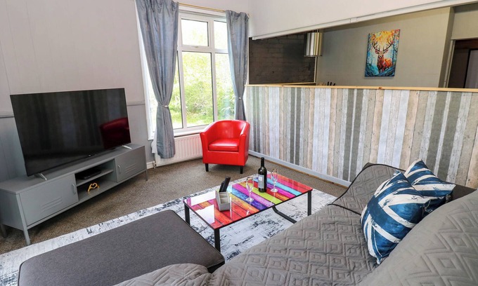 North Bitchburn Cottage | NEWFIELD APARTMENT, pet friendly in Bishop Auckland