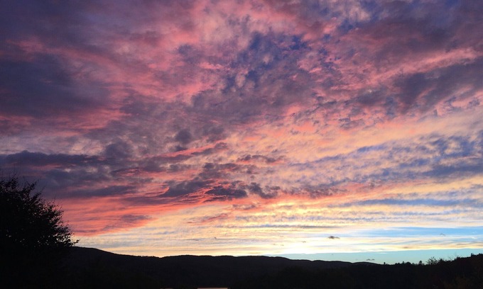 Hebron House | Newfound Lake Stunning Views - Air Conditioned