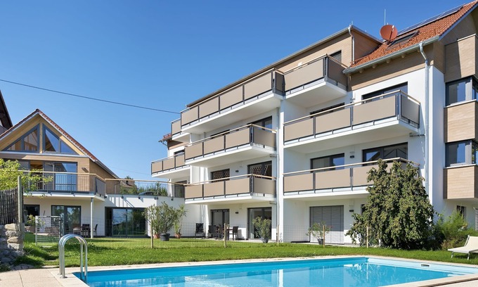 Bitzenhofen Apartment | Newly built, modern 3-room luxury apartment near Lake Constance