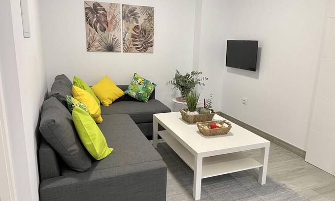 Distrito Noroeste Apartment | Newly Inaugurated Apartment with Private Parking in Central Córdoba