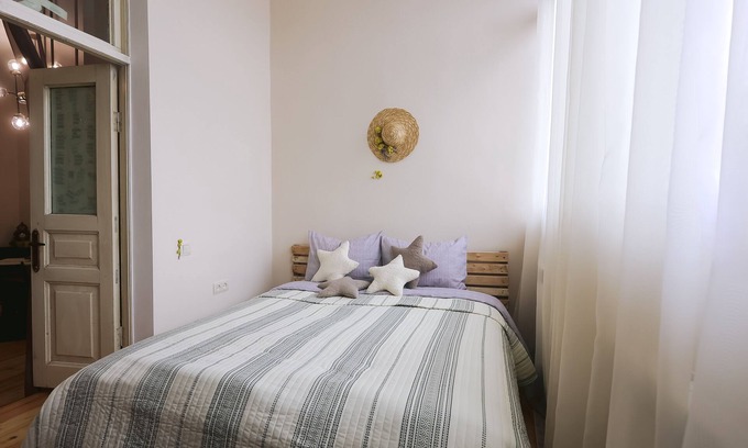 Gyumri Apartment | Newly opened Art guest house located in the heart of Gyumri town.