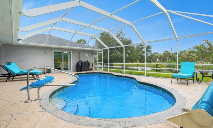 Long Meadow House | Newly Remodeled 4BR/3BR Canal Front Retreat w/Pool Near Golf Course & Beach FL