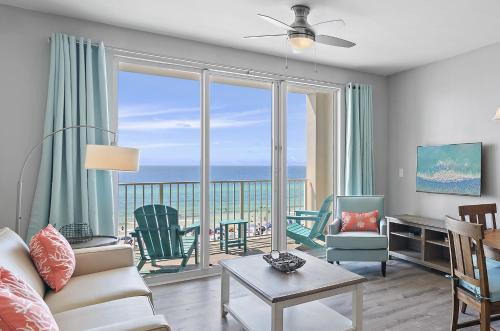 Miramar Beach Apartment | Newly Remodeled Beachfront Condo in Miramar Beach