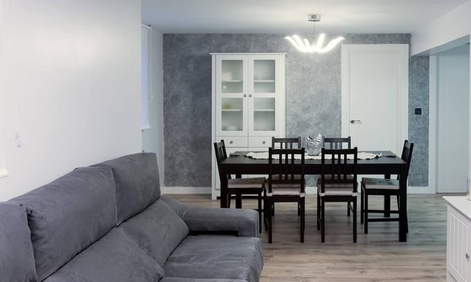 Burgos Apartment | Newly remorphed apartment in the center