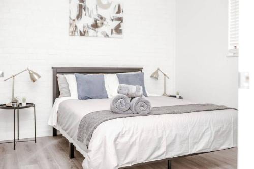 University District Apartment | Newly Renovated(6A) OSU/ExpoCenter Near EVERYTHING!