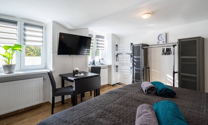 Eggenburg Apartment | Newly renovated apartment with kitchen, washing machine, Nespresso, WiFi and Netflix