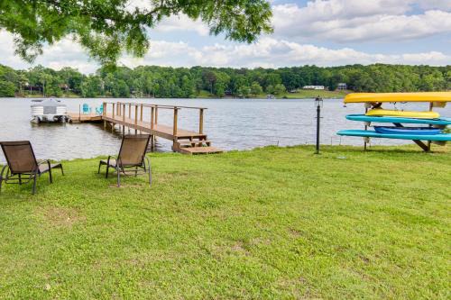 Campobello House | Newly Renovated Lake Bowen Home with Game Room!