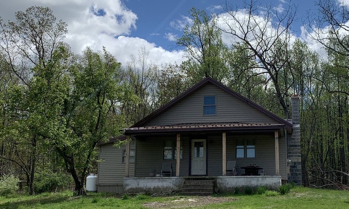 Elliottsburg House | Newly Renovated Relaxing Scenic Retreat - Perfect for Hiking & watching Wildlife