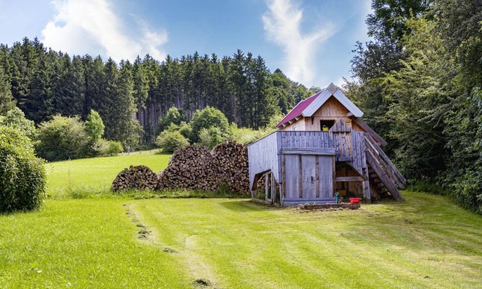 Obergunzburg Apartment | Newly renovated vacation apartment