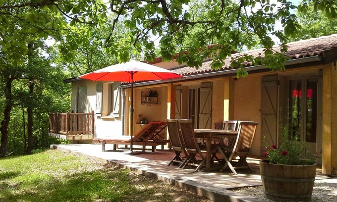 Saint-Cirq-Lapopie Cottage | 'Next Door' Near Saint Cirq Lapopie (15 km)