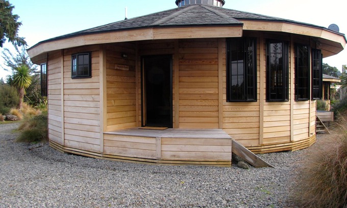 Ohakune Cottage | Ngauruhoe Yurt - Ohakune Holiday Home