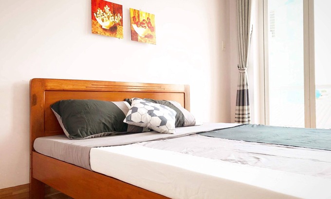 Vinh Trung House | Ngok Linh house at Ham Nghi lake