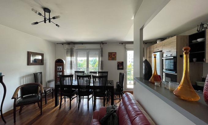 L'Economie Apartment | Nice 3-room apartment in a very quiet residence overlooking the garden