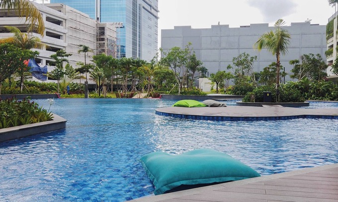Kelapa Gading Timur Apartment | Nice And Elegant 1Br At The Kensington Royal Suites Apartment