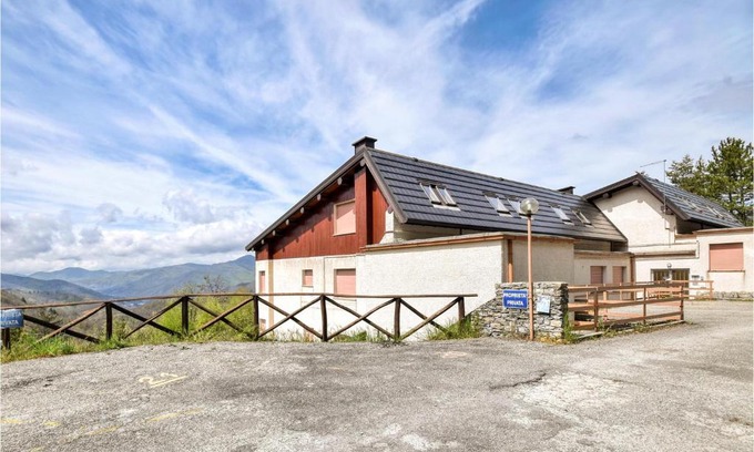 Villaggio al Pino Apartment | Nice Apartment In Santo Stefano D'aveto