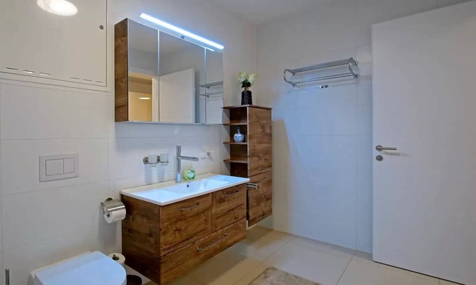 Josefstadt Apartment | Nice apartment behind the Parlamen