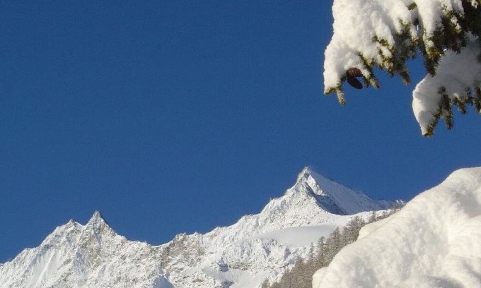 Saas-Fee Apartment | Nice apartment for 10 guests with WIFI and balcony