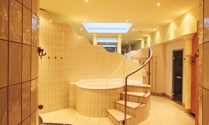 Saas-Fee Apartment | Nice apartment for 4 people with WIFI, TV, balcony and parking