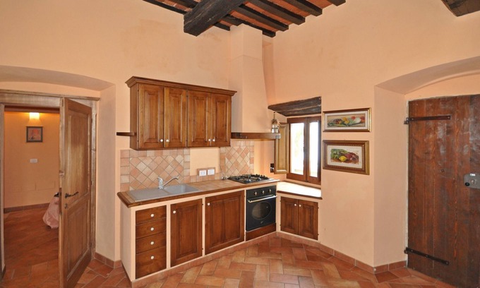 Marradi Apartment | Nice apartment for 4 guests with WIFI, pool, TV, pets allowed, panoramic view and parking