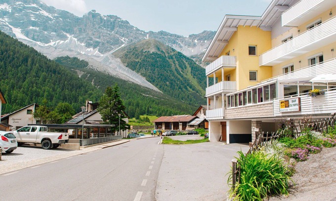 Solda Apartment | Nice apartment for 4 people with WIFI, TV, terrace, pets allowed, panoramic view and parking