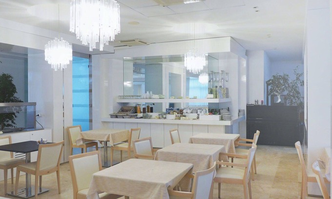 Marina di Vasto Apartment | Nice apartment for 5 people with pool, A/C, WIFI, TV, patio, pets allowed and parking