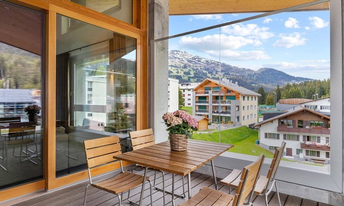 Lenzerheide Apartment | Nice apartment for 6 guests with WIFI, TV and balcony