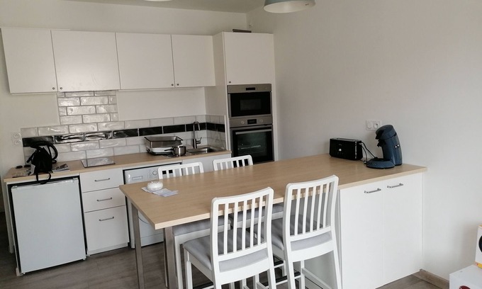 L'Ile-Bouchard Apartment | Nice apartment in the center of Touraine, in the heart of the Loire castles