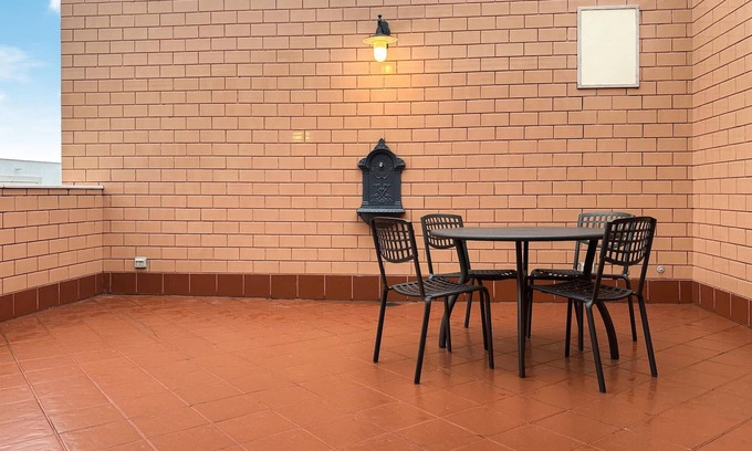 Manfredonia Apartment | Nice apartment in Manfredonia with WiFi