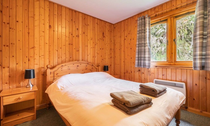 Balnain House | Nice apartment in villa for 6 guests with WIFI, TV and pets allowed