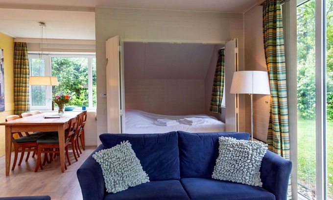 Municipality of Dalfsen House | Nice apartment in villa for 6 people with pool, WIFI, TV and terrace