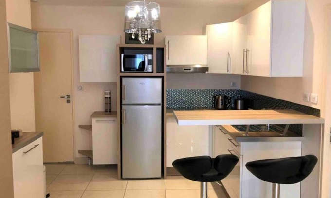 Montlucon Apartment | Nice furnished and equipped T2 in the heart of downtown with FREE WIFI