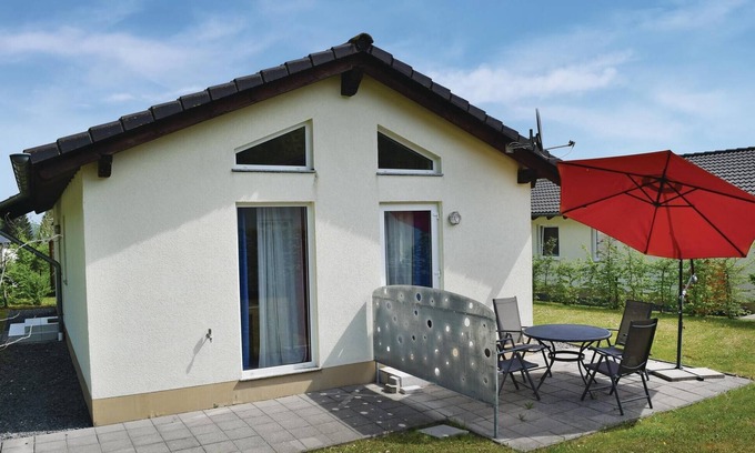 Ferienhausgebiet Hillenseifen House | Nice home in Gerolstein/Hinterhausen