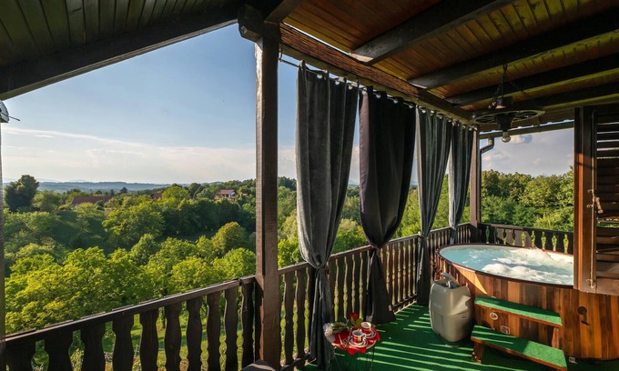 Donja Stubica House | Nice home in Donja Stubica