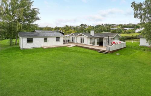Egsmark Strand House | Nice Home In Ebeltoft With Kitchen