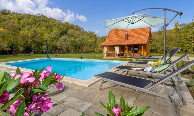 Brusane House | Nice home in Gospic with WiFi