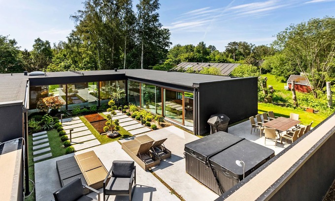 Knebel House | Nice home in Knebel with WiFi