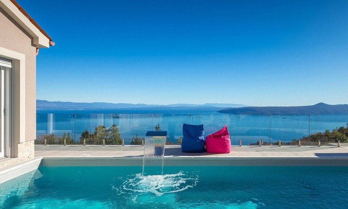Mosenice House | Nice home in Moscenice