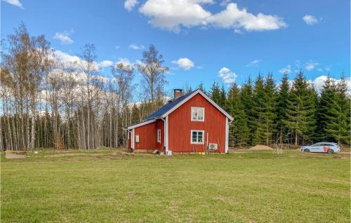 Vimmerby Municipality House | Nice Home In Tjurstorp With Kitchen