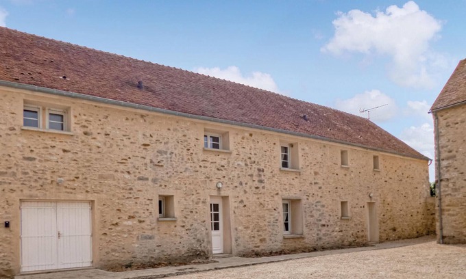 Vaudoy House | Nice home in Vaudoy-en-Brie with WiFi