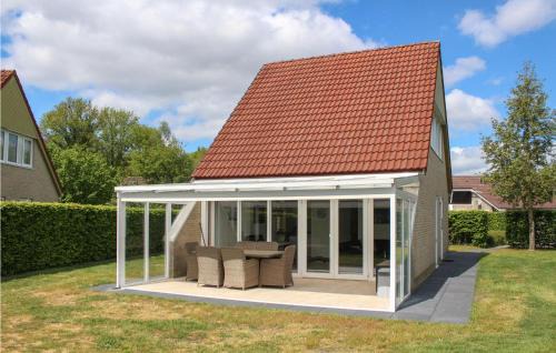 Vlagtwedde House | Nice Home In Vlagtwedde With Kitchen