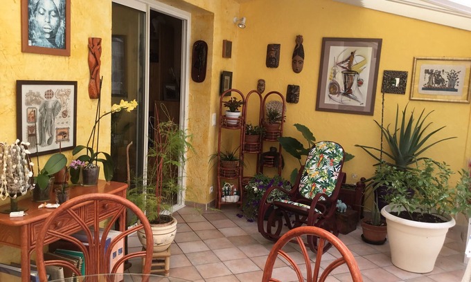 Saint-Herblain House | Nice house in quiet area with bus stops at the door and close shops