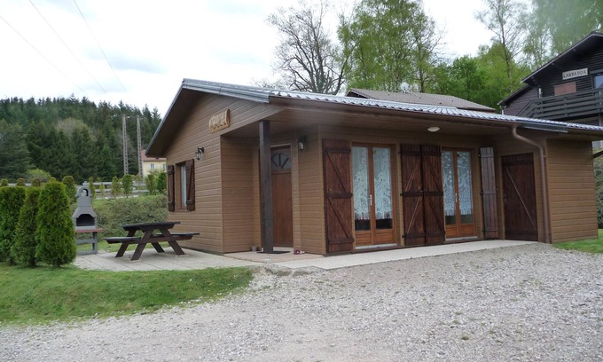 Saint-Maurice-sur-Moselle Ski Chalet | Nice little chalet at the foot of the Ballon d'Alsace close to all shops