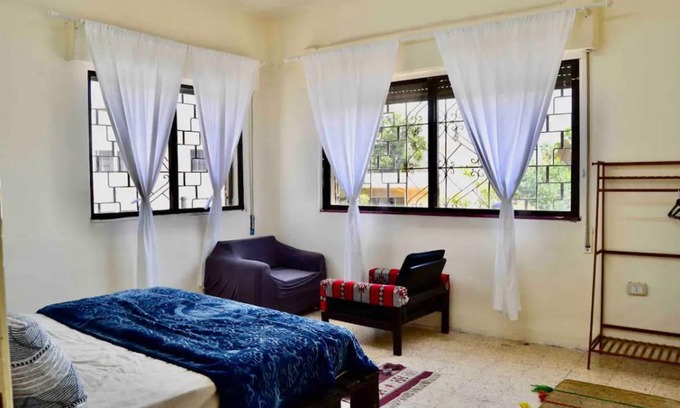 Al Abdali House | Nice Private Room in A shared Apartment