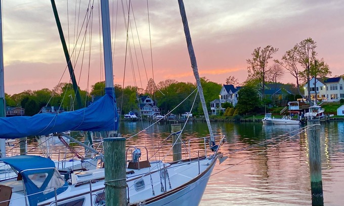 Hillsmere House | Nice retreat apartment/private patio, min. away from USNA & Downtown Annapolis