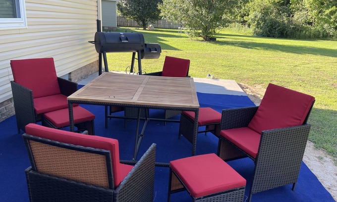 Jackson House | Nice, spacious home in a quiet neighborhood,10 min from restaurants and shopping