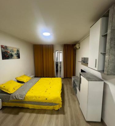 Pitesti Apartment | Nicolle Studio 2
